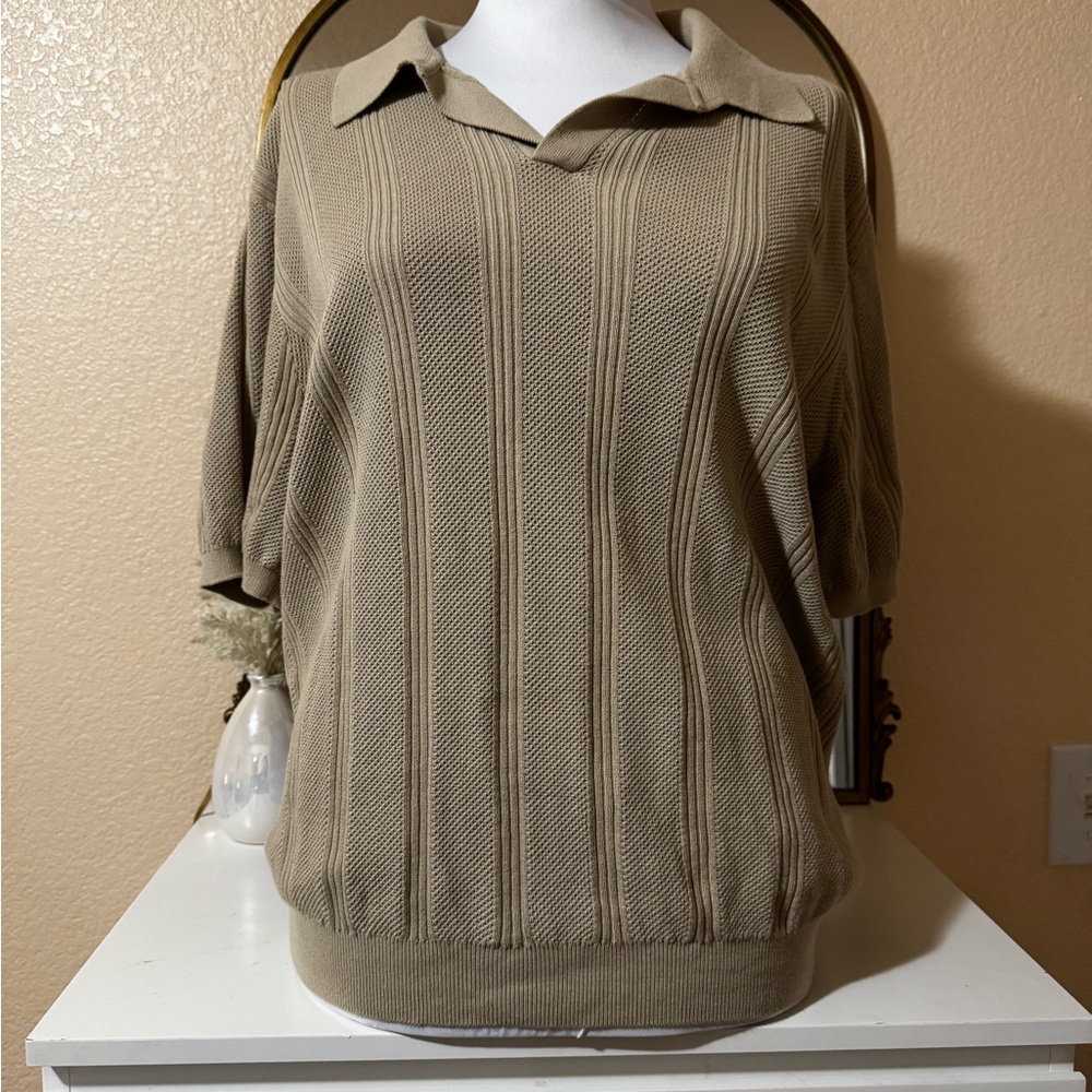 Perry Ellis Men’s Beige Crew Neck Sweater